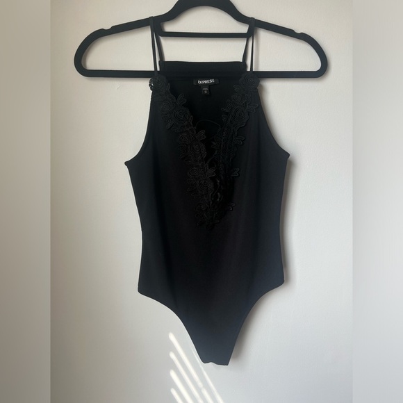 Express Black Floral Lace Camisole Bodysuit Size XS / P - Picture 8 of 11